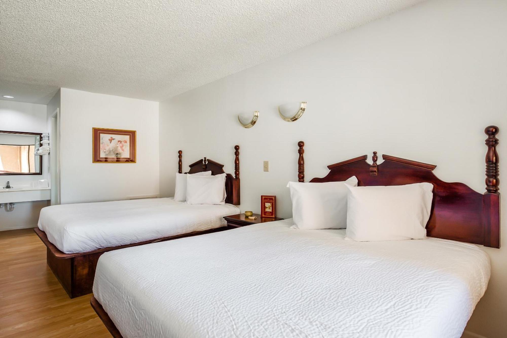 Oyo Hotel Groesbeck Экстерьер фото