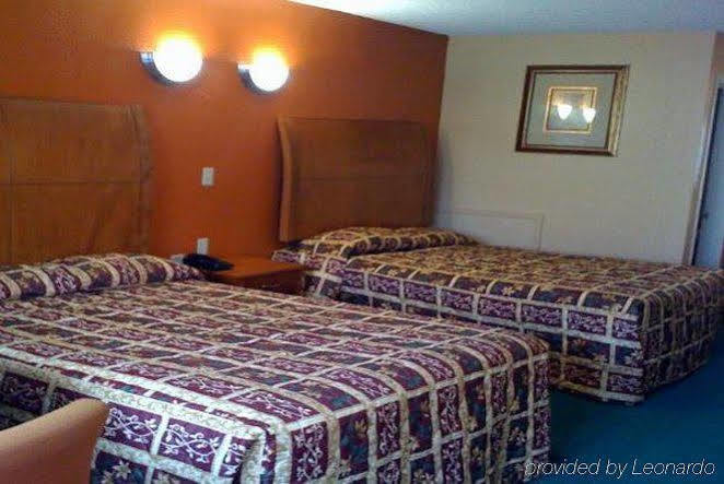 Oyo Hotel Groesbeck Экстерьер фото
